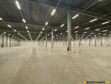 Warehouses to let in Entrepôt 7 587m²