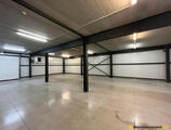 Warehouses to let in Entrepôt 580 m²