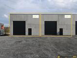 Warehouses to let in Entrepôt 260 m² à 520 m²