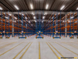 Warehouses to let in Victor Dumonlaan 32