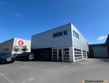 Warehouses to let in Commercial Warehouse Near E40