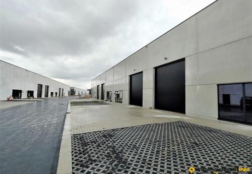 Warehouses to let in Entrepôt 207 m²