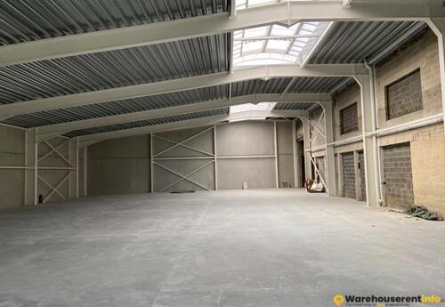 Warehouses to let in Entrepôt 500 m²
