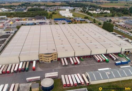 Warehouses to let in Entrepôt 35 874 m²