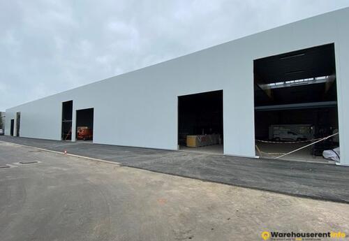 Warehouses to let in A12 Wilrijk Renovated Warehouse
