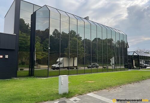 Warehouses to let in Wilrijk Industrial Complex