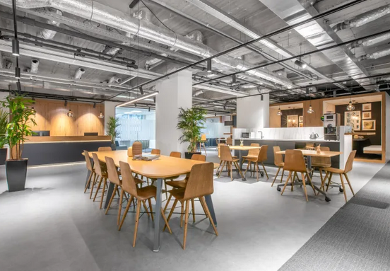 HQ Meiser Silver Building