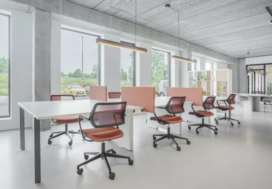 Anchor your productivity in a professional hub at Regus Brecht
